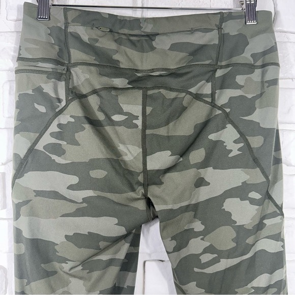 Sweaty Betty Power 7/8 Length Leggings Camo Size 12 - Picture 7 of 10